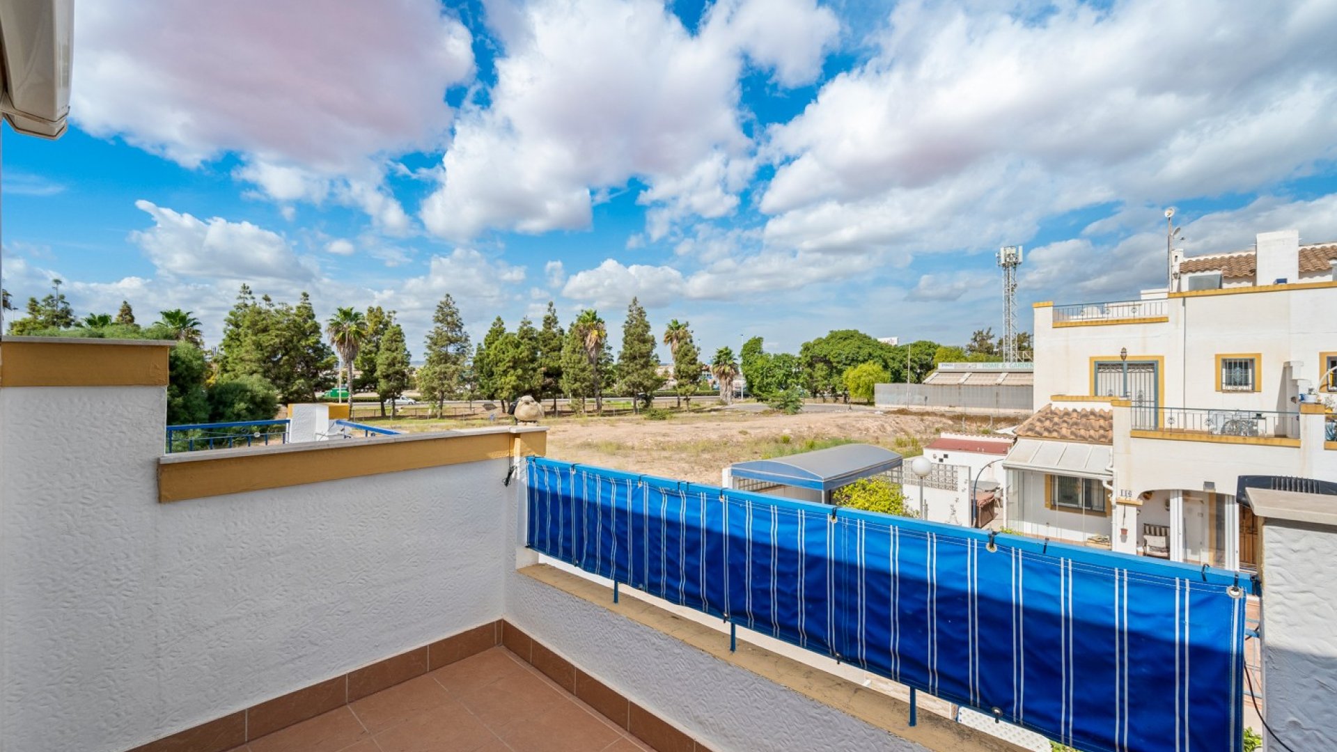 Reventa - Adosado -
Torrevieja - Habaneras