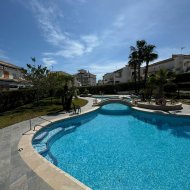 Reventa - Adosado -
Torrevieja - La Mata