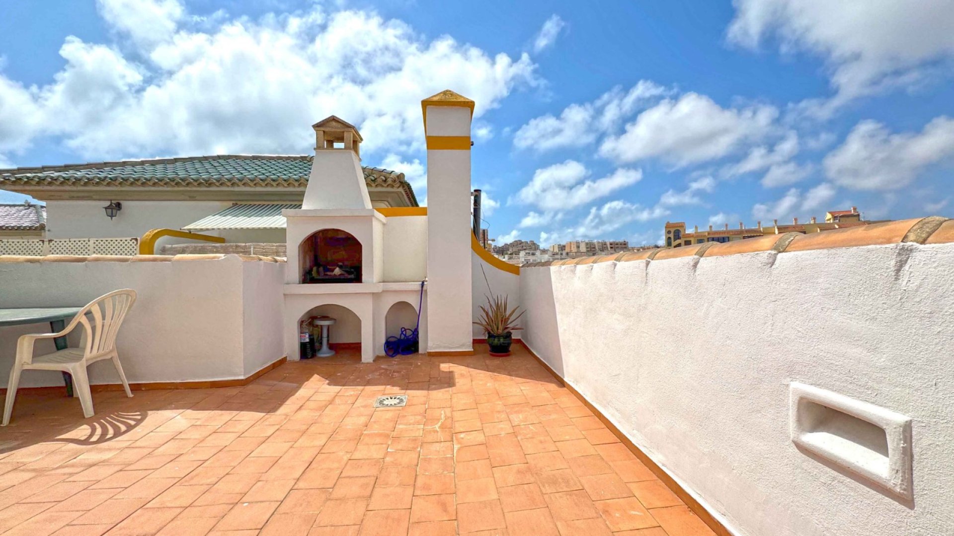 Reventa - Adosado -
Torrevieja - La Mata