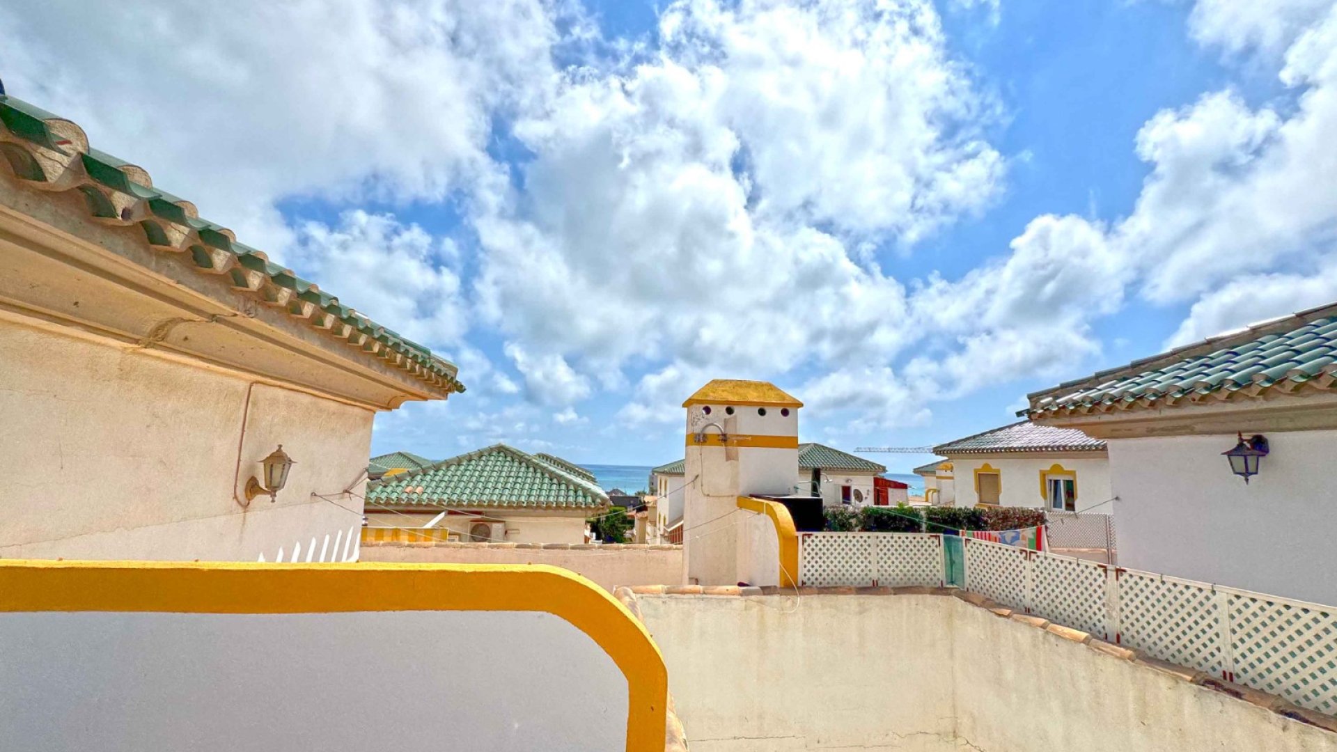 Reventa - Adosado -
Torrevieja - La Mata