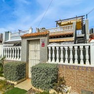 Reventa - Adosado -
Torrevieja - La Siesta