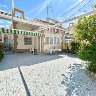 Reventa - Adosado -
Torrevieja - La Torreta