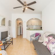 Reventa - Adosado -
Torrevieja - Lago Jardin