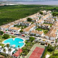 Reventa - Adosado -
Torrevieja - Lago Jardin