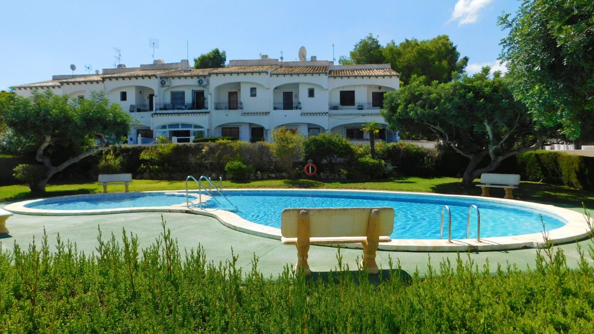 Reventa - Adosado -
Torrevieja - Lago Jardin