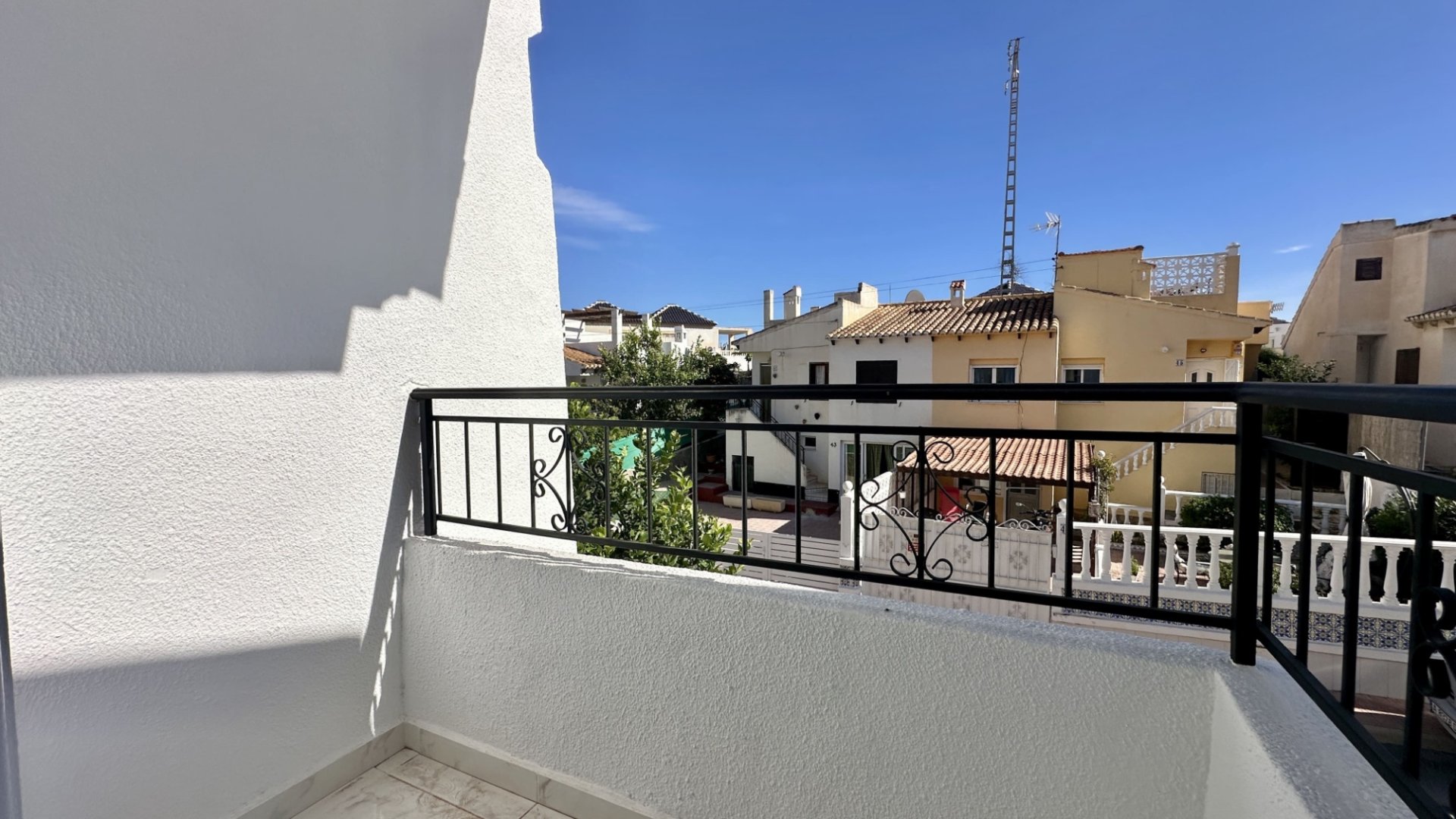 Reventa - Adosado -
Torrevieja - Los Balcones