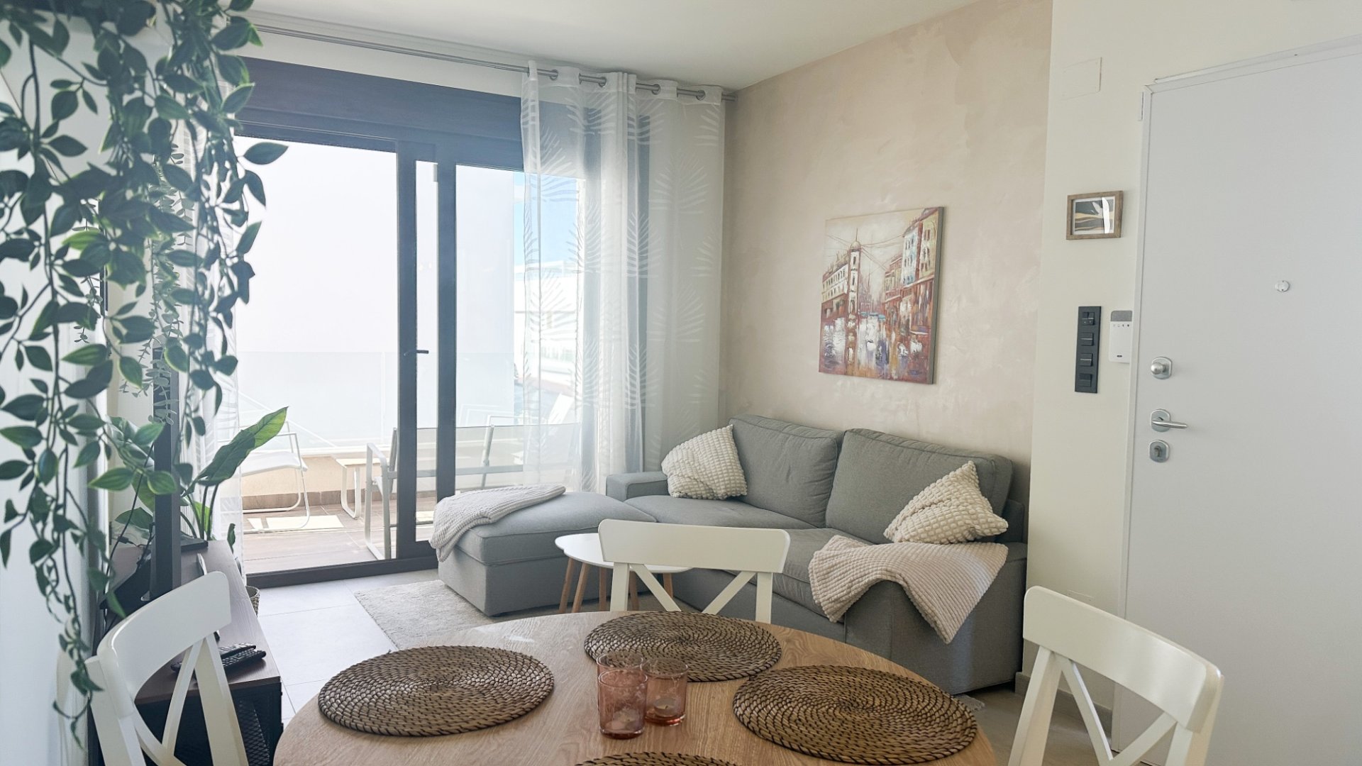 Reventa - Adosado -
Torrevieja - Los Balcones