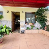 Reventa - Adosado -
Torrevieja - Los Balcones