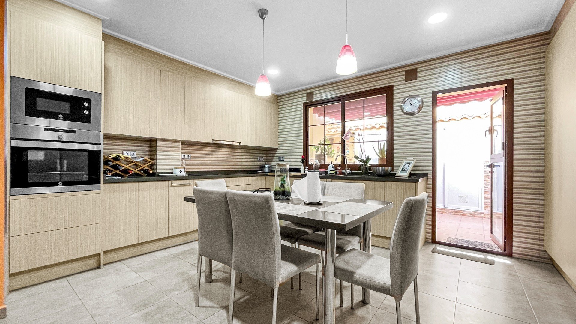 Reventa - Adosado -
Torrevieja - Los Balcones