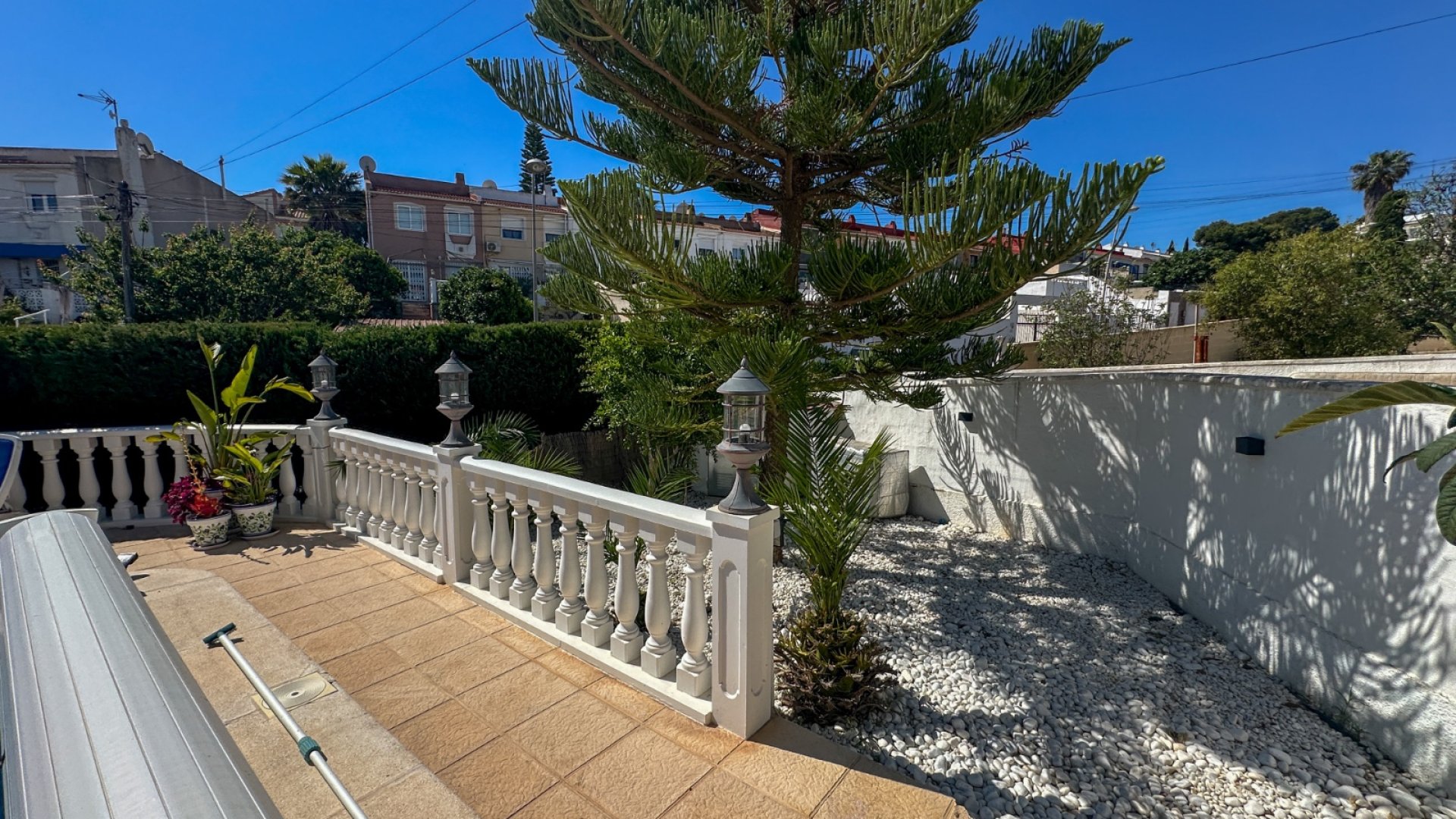 Reventa - Adosado -
Torrevieja - Los Balcones