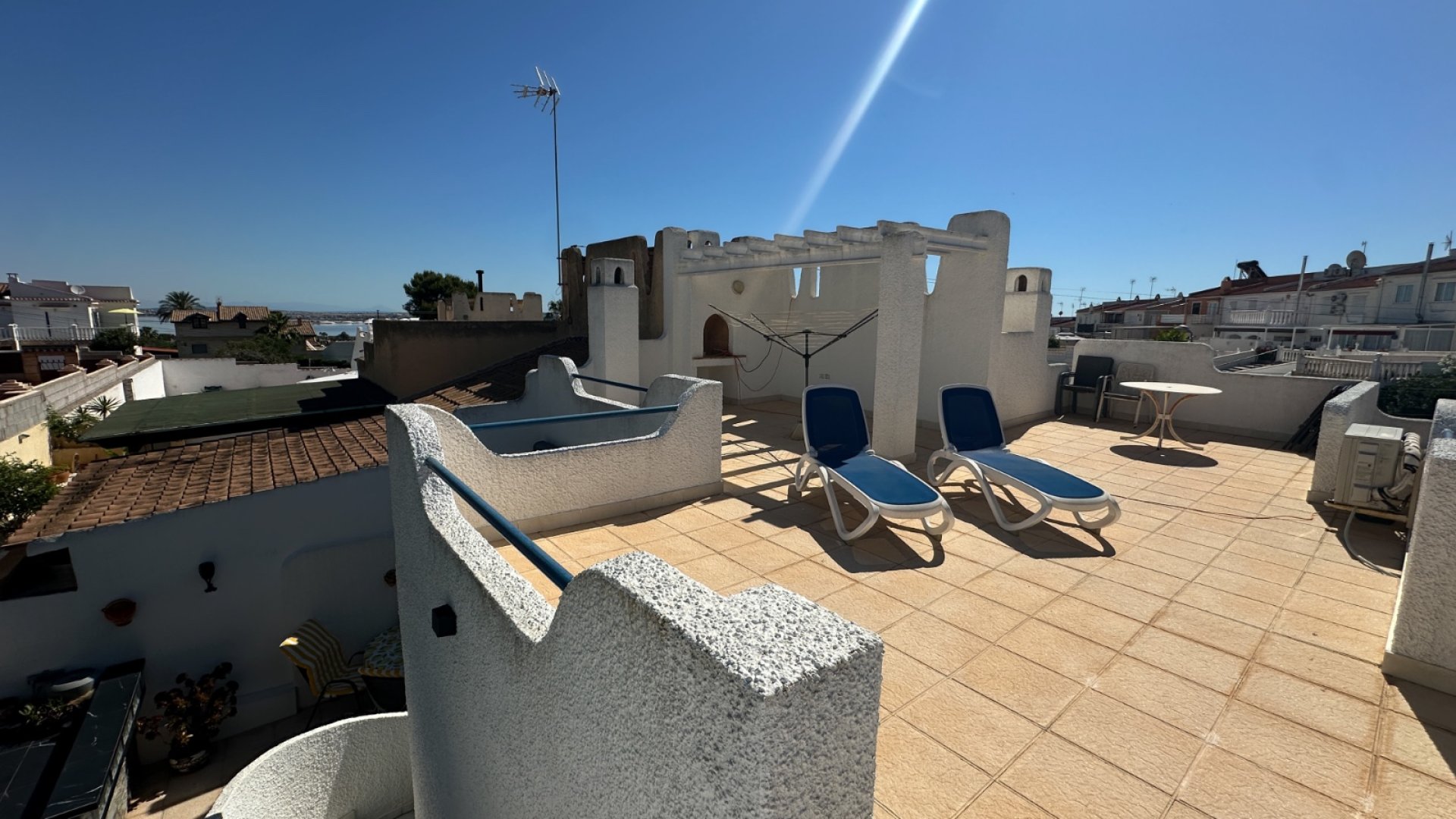 Reventa - Adosado -
Torrevieja - Los Balcones