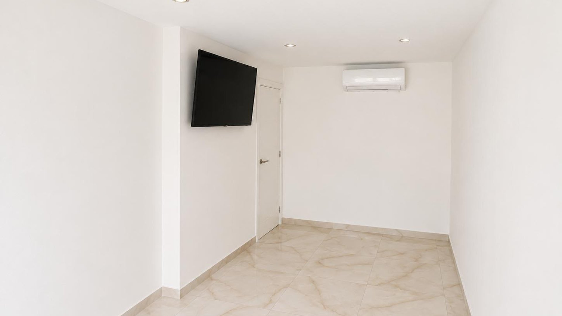 Reventa - Adosado -
Torrevieja - Los Balcones