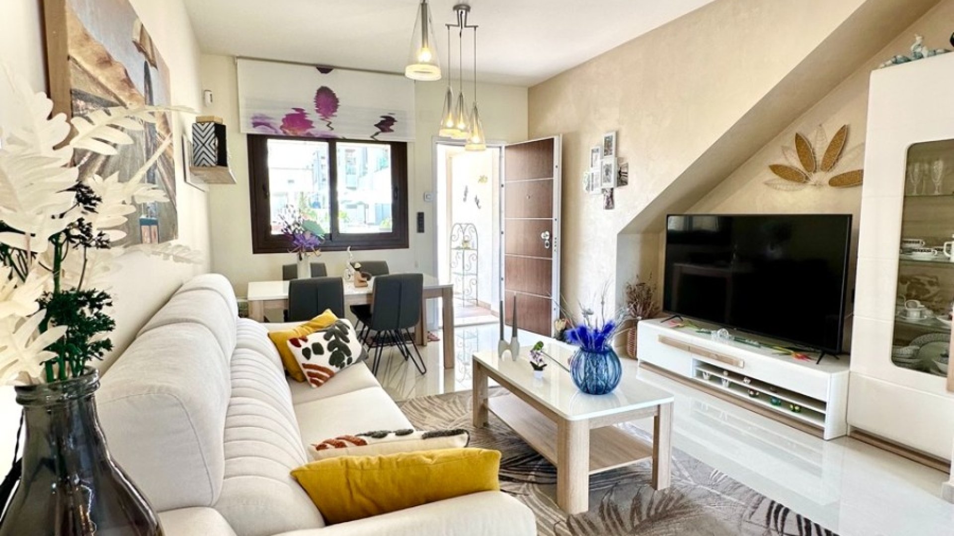 Reventa - Adosado -
Torrevieja - Los Balcones