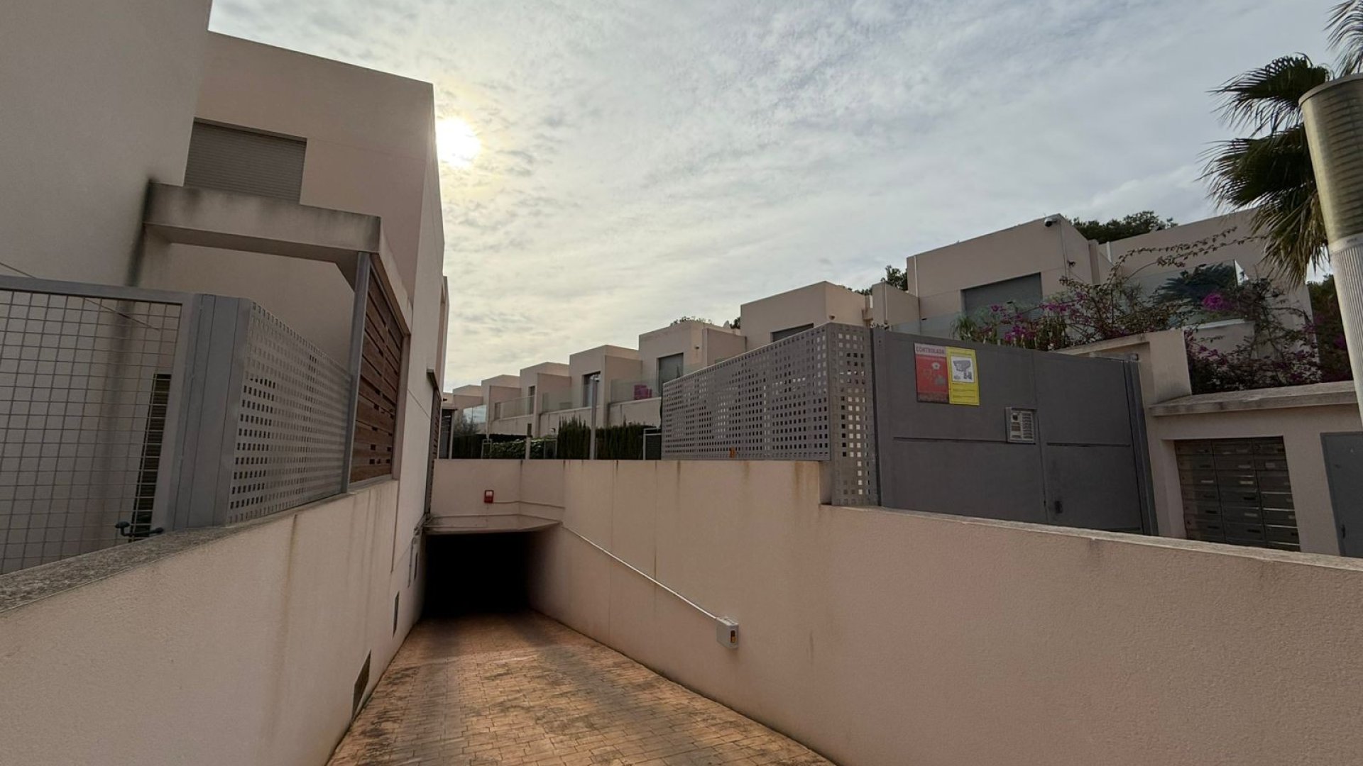 Reventa - Adosado -
Torrevieja - Punta Prima