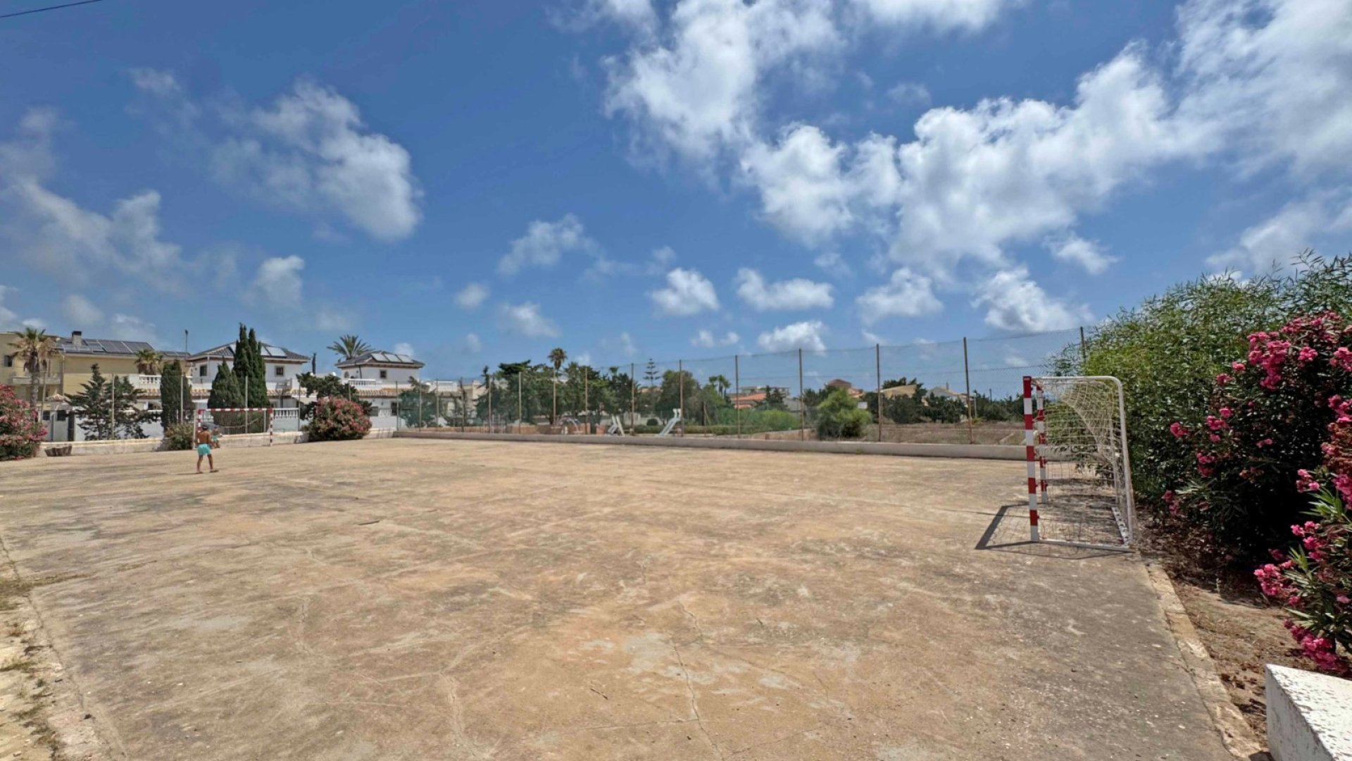 Reventa - Adosado -
Torrevieja - Torrelamata - La Mata