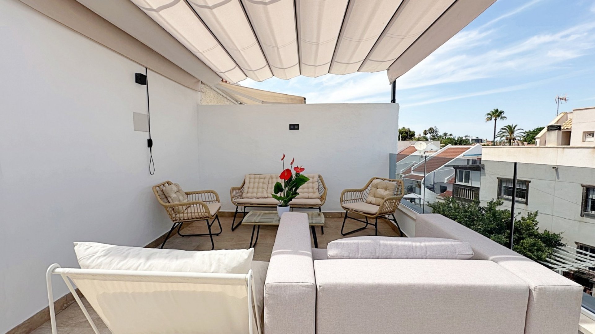 Reventa - Adosado -
Torrevieja - Torrevieja - Aguas Nuevas