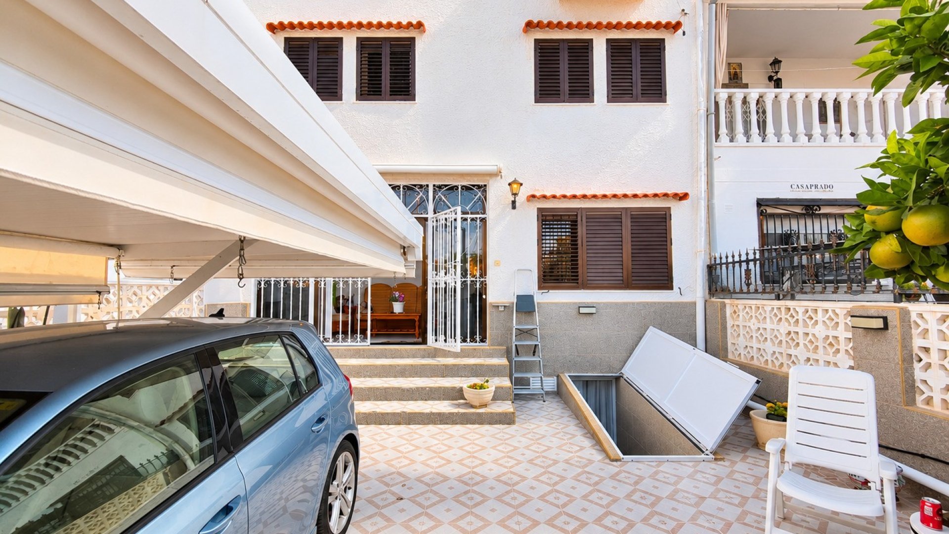 Reventa - Adosado -
Torrevieja