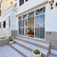 Reventa - Adosado -
Torrevieja