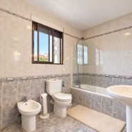 Reventa - Adosado -
Torrevieja