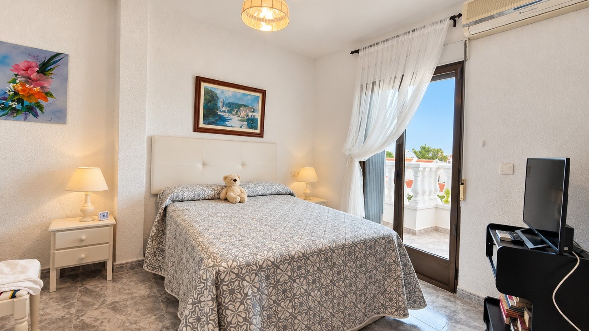 Reventa - Adosado -
Torrevieja