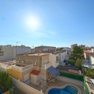 Reventa - Adosado -
Torrevieja