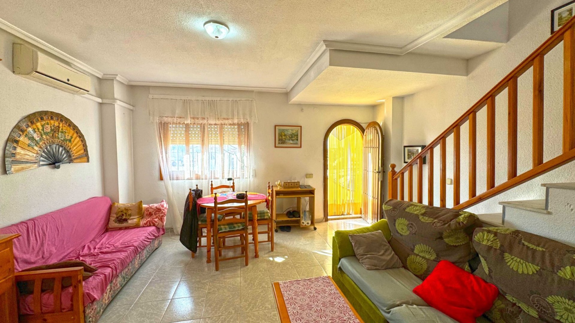 Reventa - Adosado -
Torrevieja