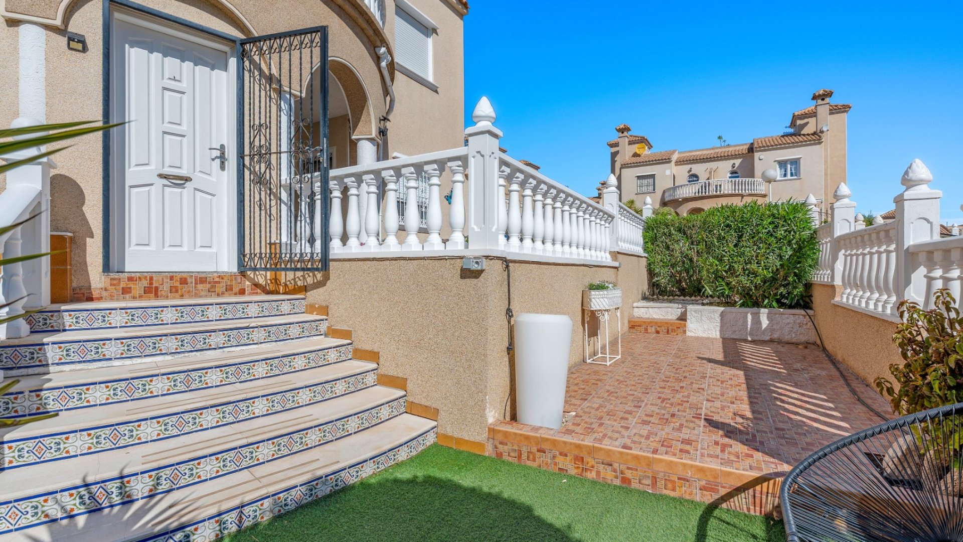 Reventa - Adosado -
Villamartín - Costa Blanca