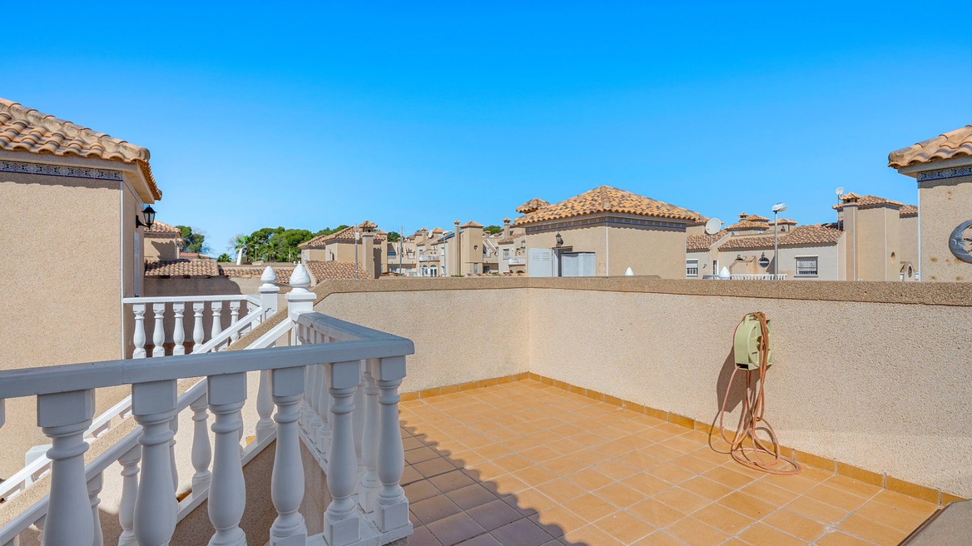 Reventa - Adosado -
Villamartín - Costa Blanca