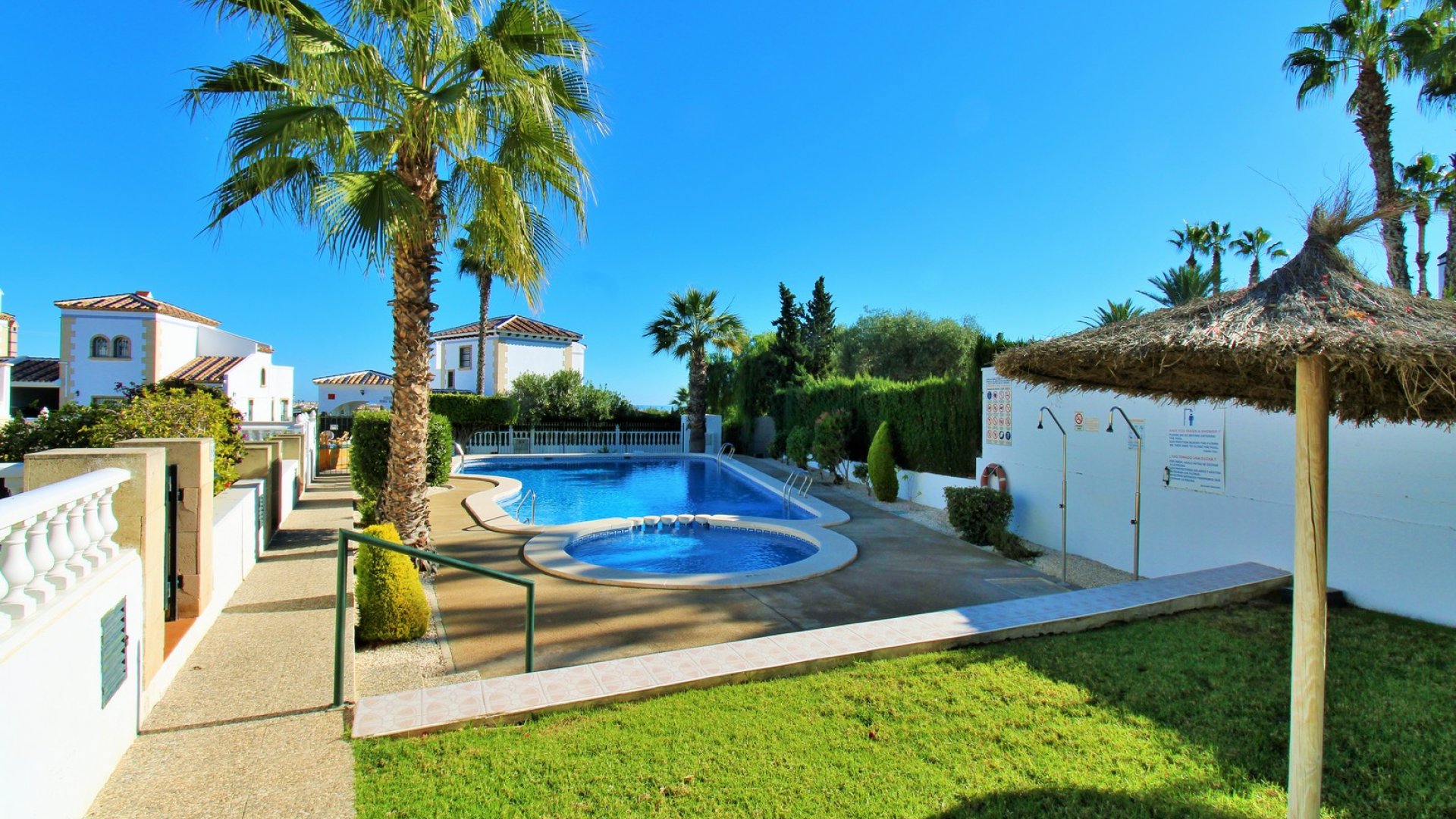 Reventa - Adosado -
Villamartín - Las Violetas