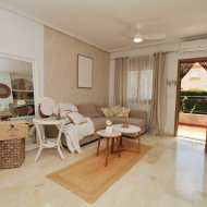 Reventa - Adosado -
Villamartín - PAU 8
