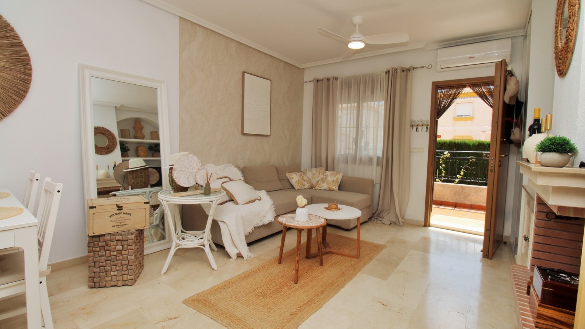 Reventa - Adosado -
Villamartín - PAU 8