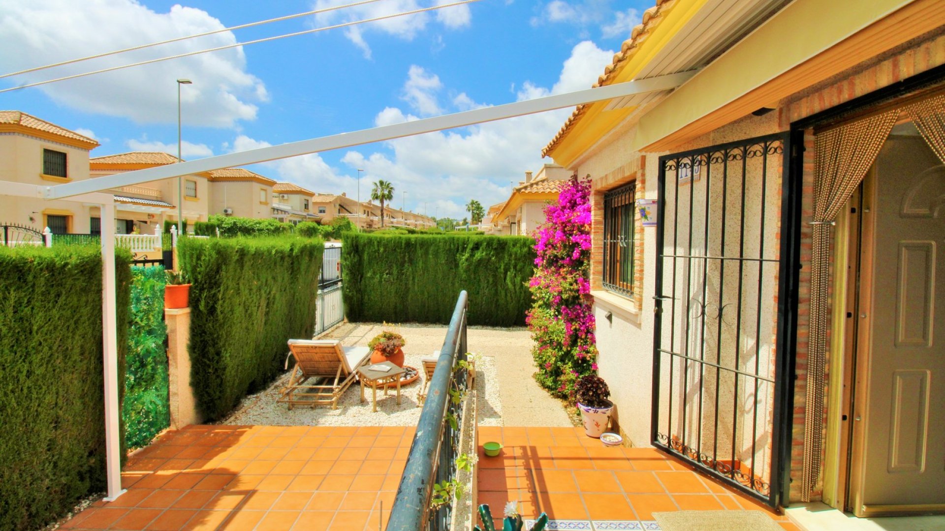 Reventa - Adosado -
Villamartín - PAU 8