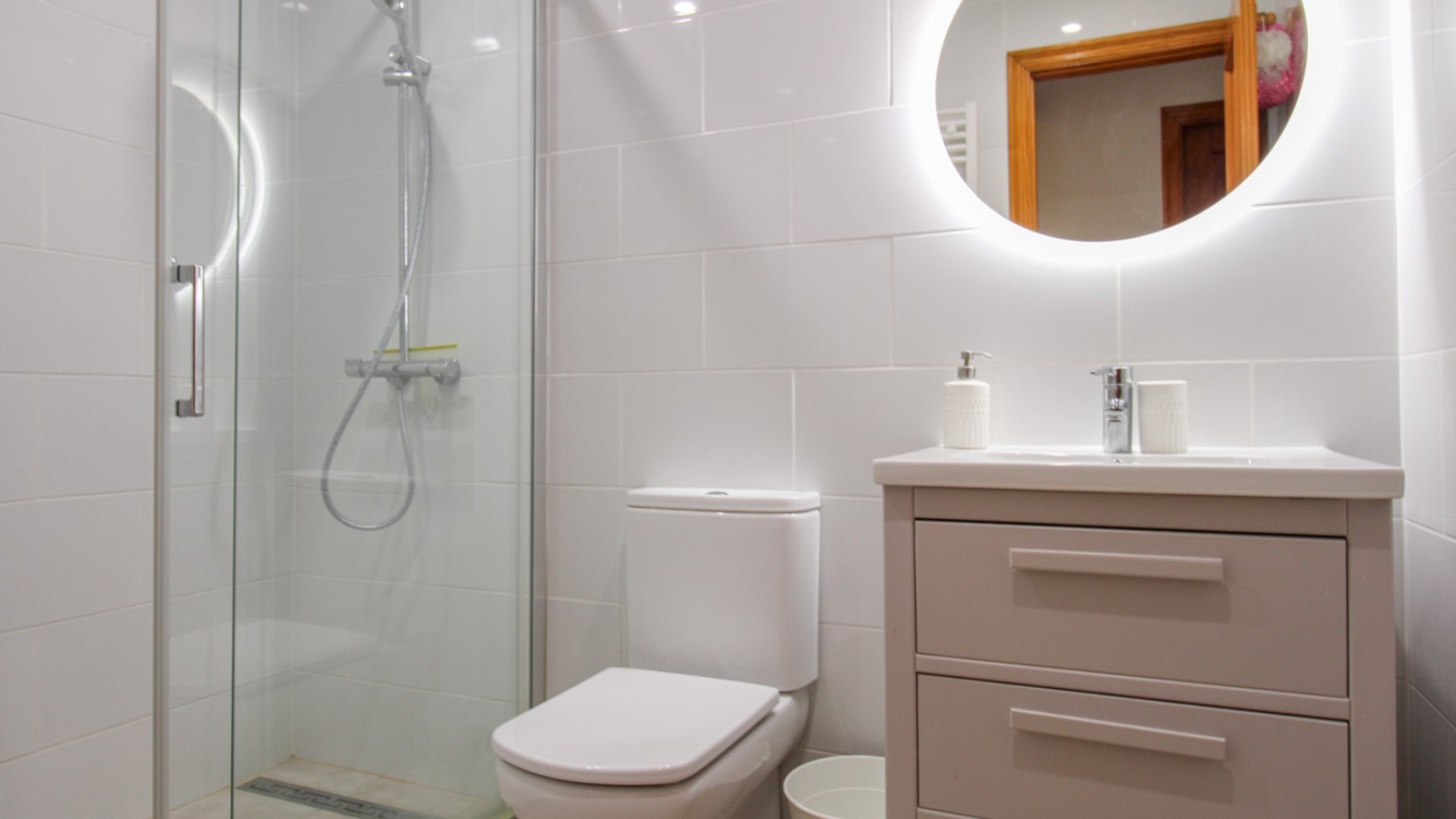 Reventa - Adosado -
Villamartín