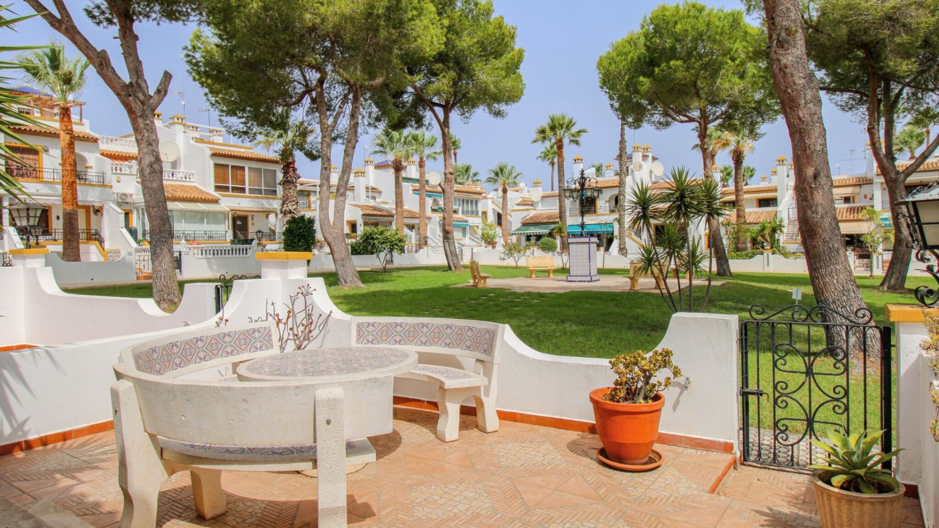 Reventa - Adosado -
Villamartín