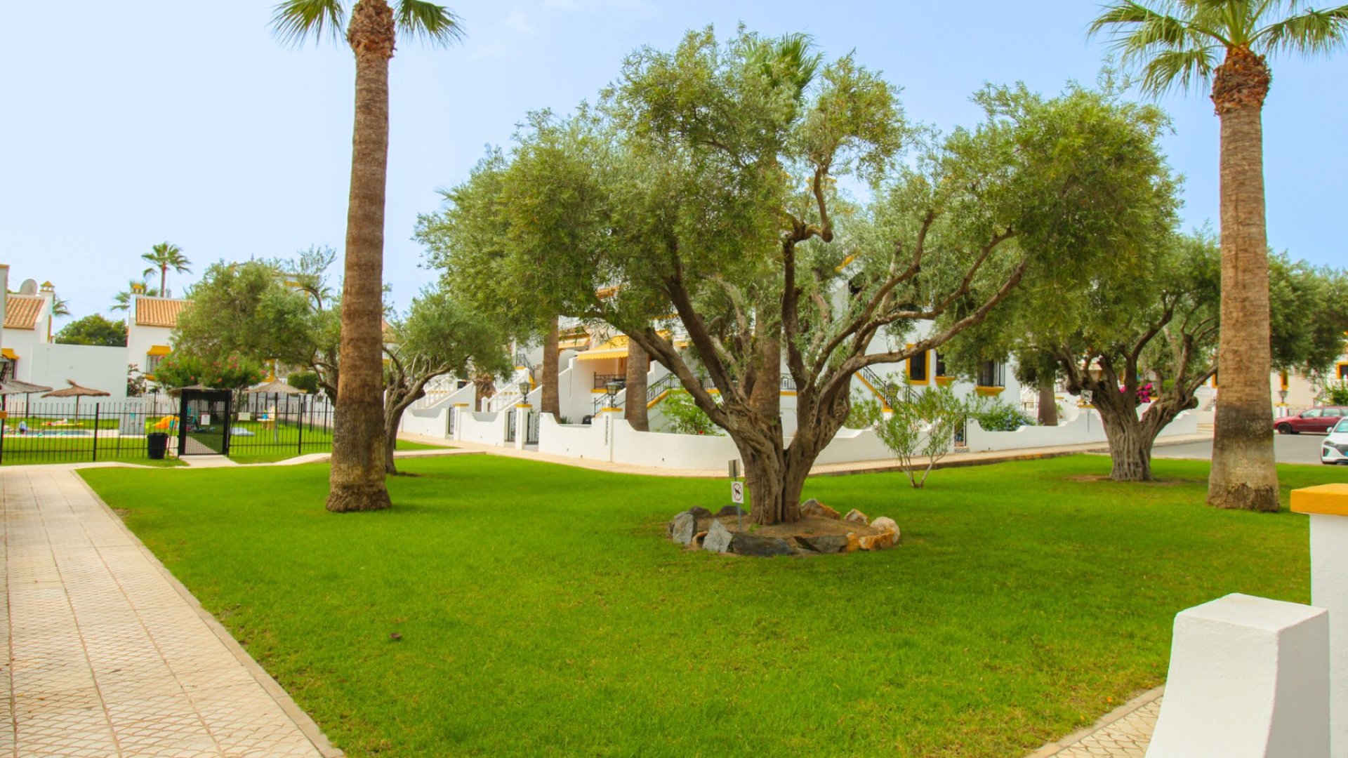 Reventa - Adosado -
Villamartín