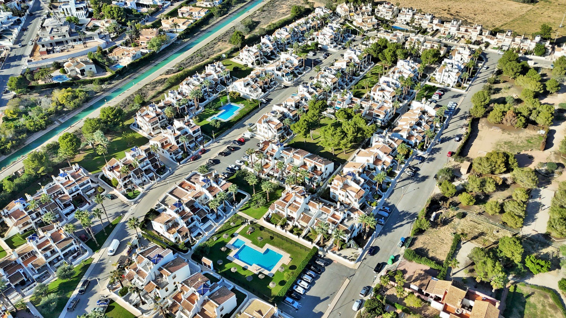 Reventa - Adosado -
Villamartín