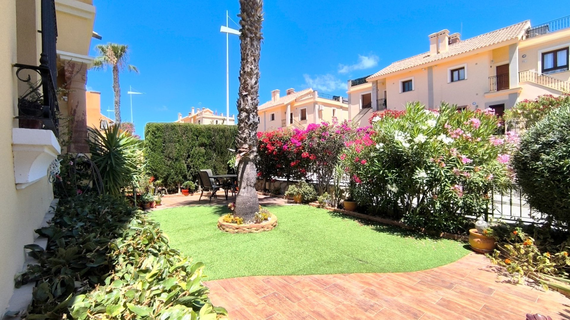 Reventa - Apartamentos -
Algorfa
