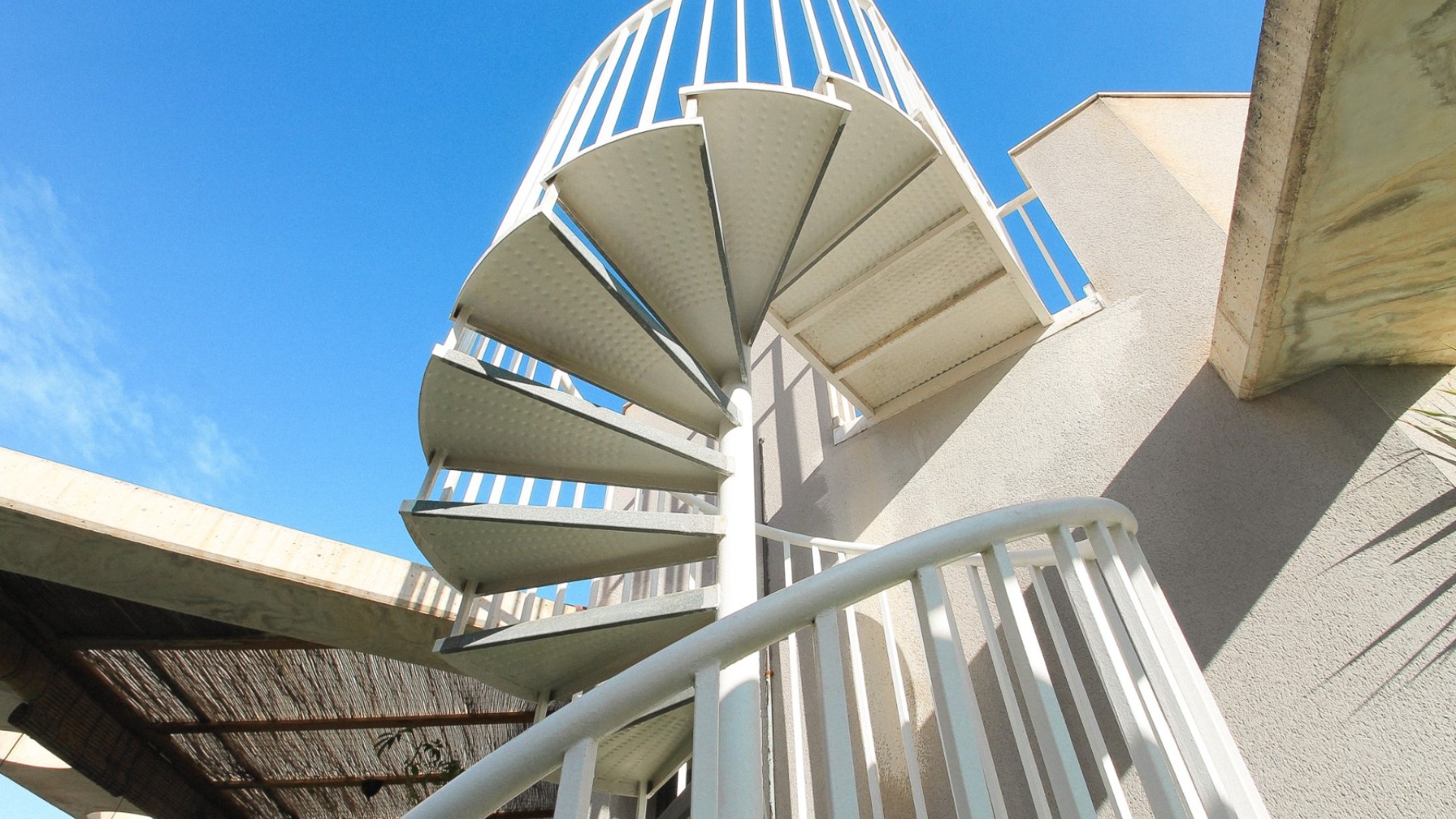 Reventa - Apartamentos -
Alicante - Carolinas Altas