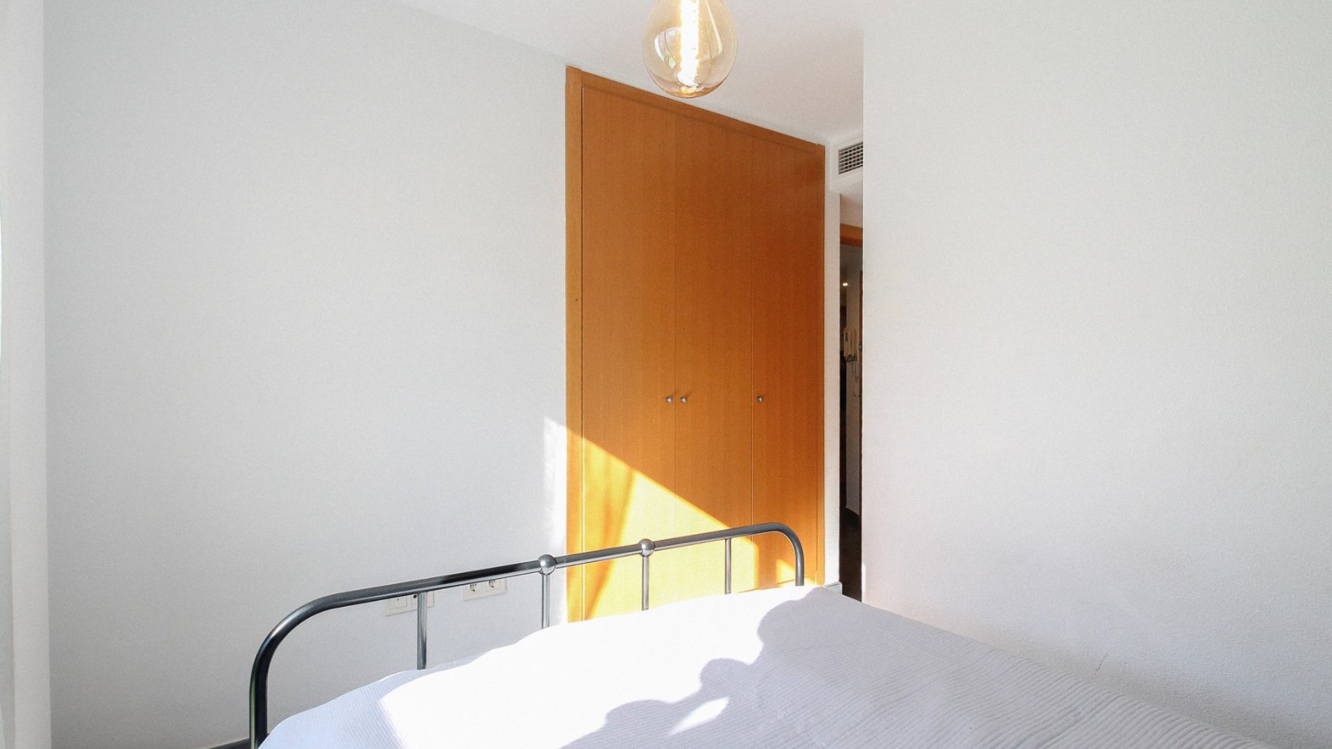 Reventa - Apartamentos -
Alicante - Carolinas Altas