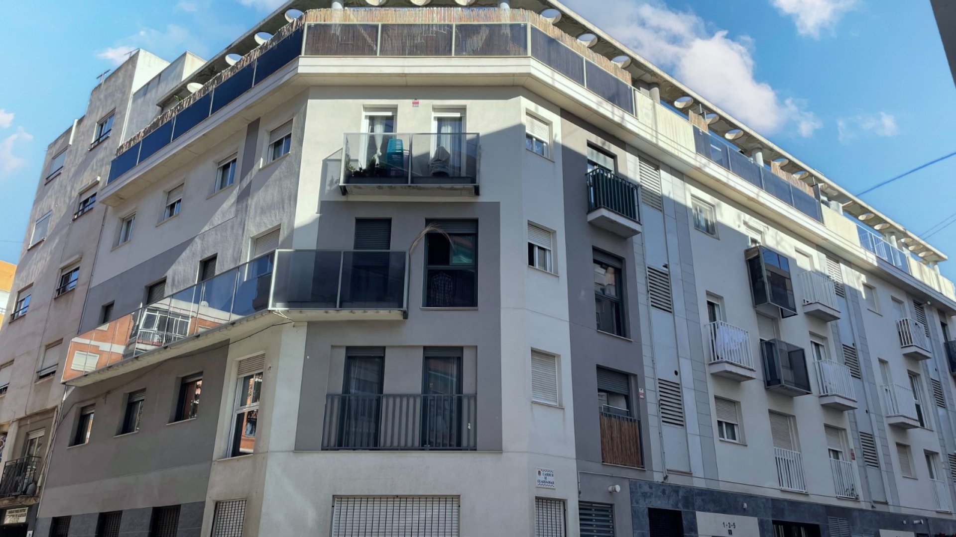 Reventa - Apartamentos -
Alicante - Carolinas Altas