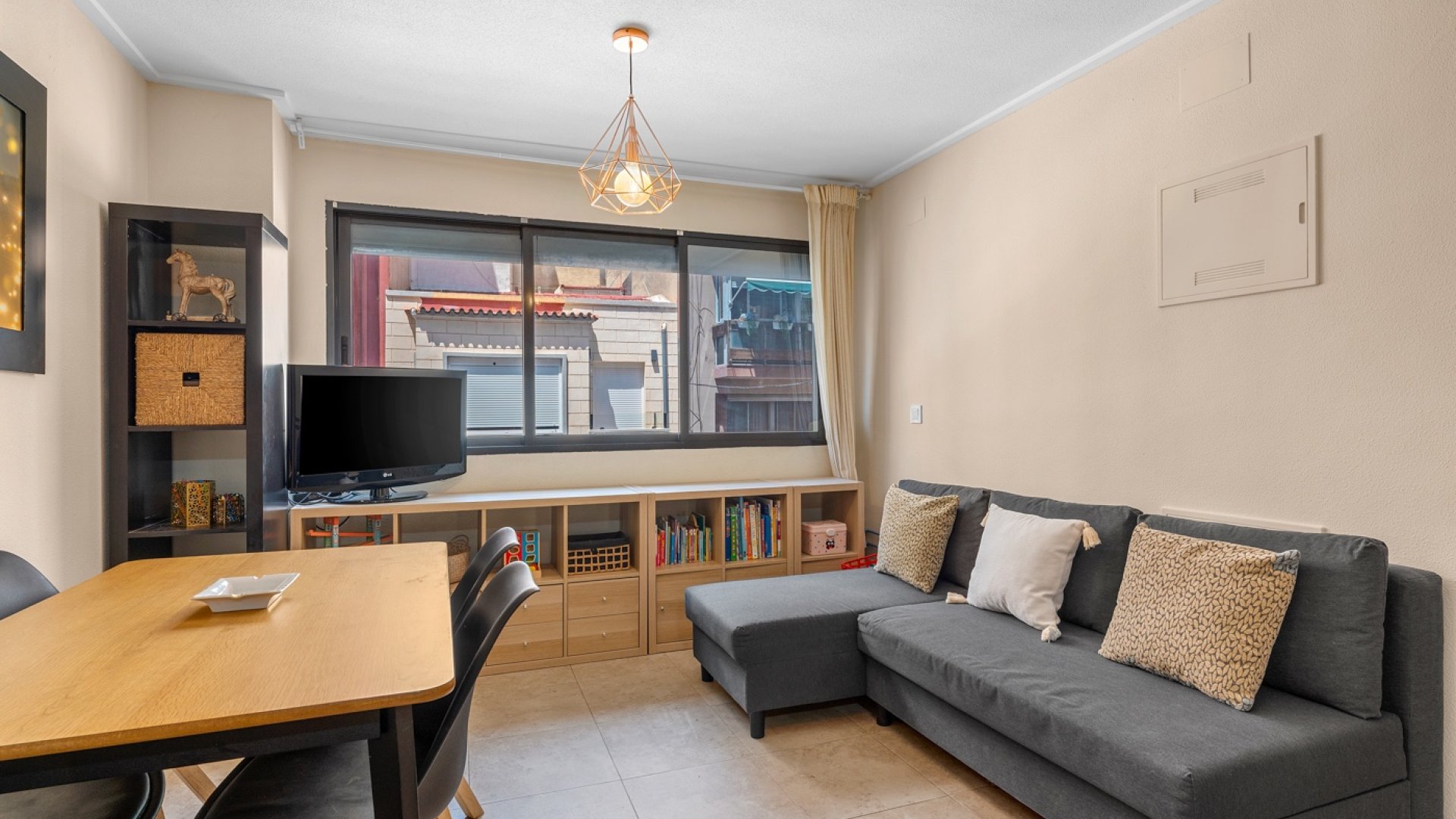 Reventa - Apartamentos -
Alicante - Carolinas Bajas