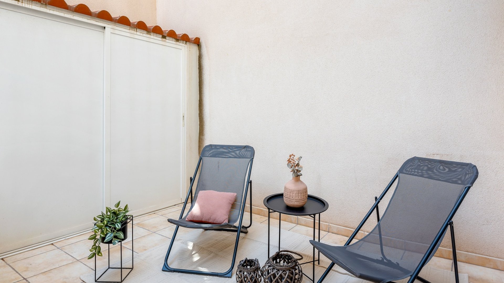 Reventa - Apartamentos -
Alicante - Carolinas Bajas