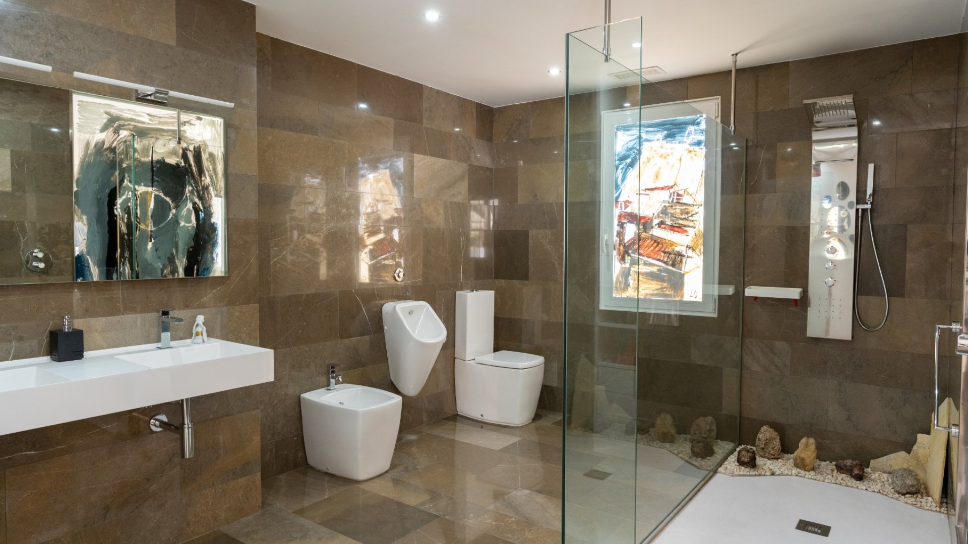 Reventa - Apartamentos -
Alicante - Center