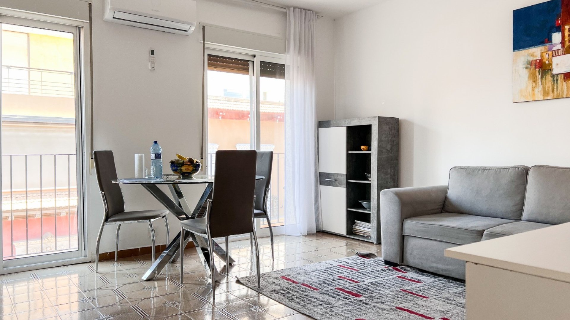 Reventa - Apartamentos -
Alicante - Center