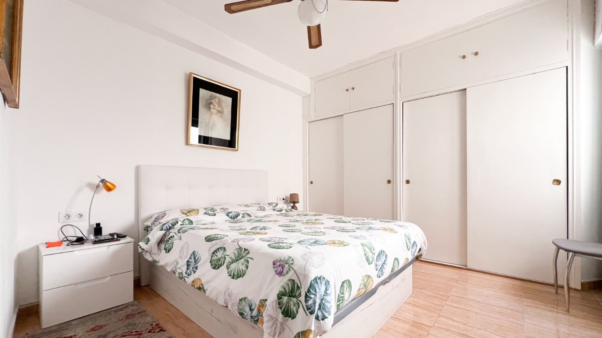 Reventa - Apartamentos -
Alicante - Center