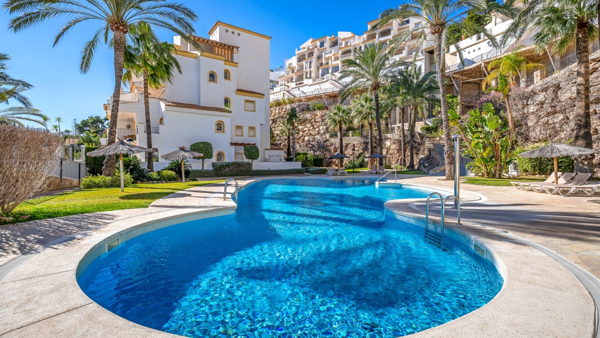 Reventa - Apartamentos -
Altea* - Mascarat*