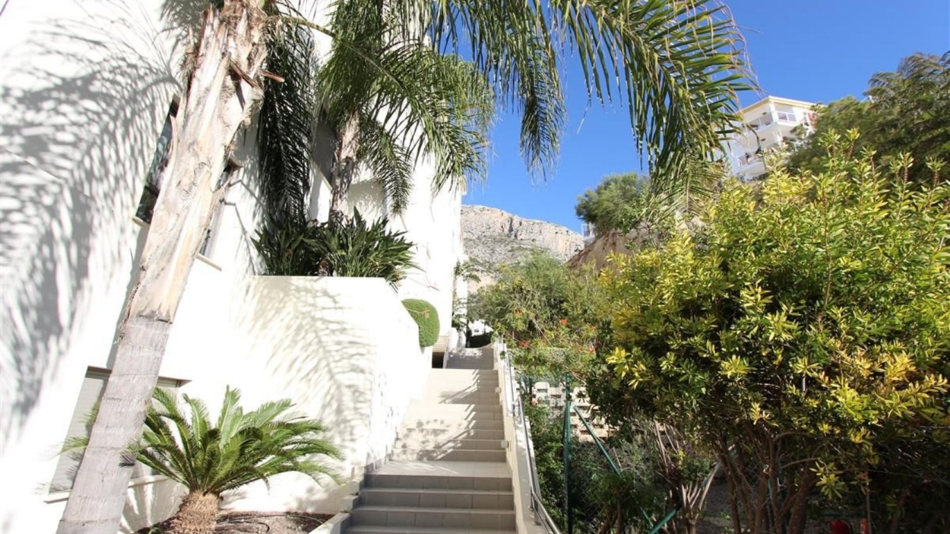 Reventa - Apartamentos -
Altea - Zona de Mascarat