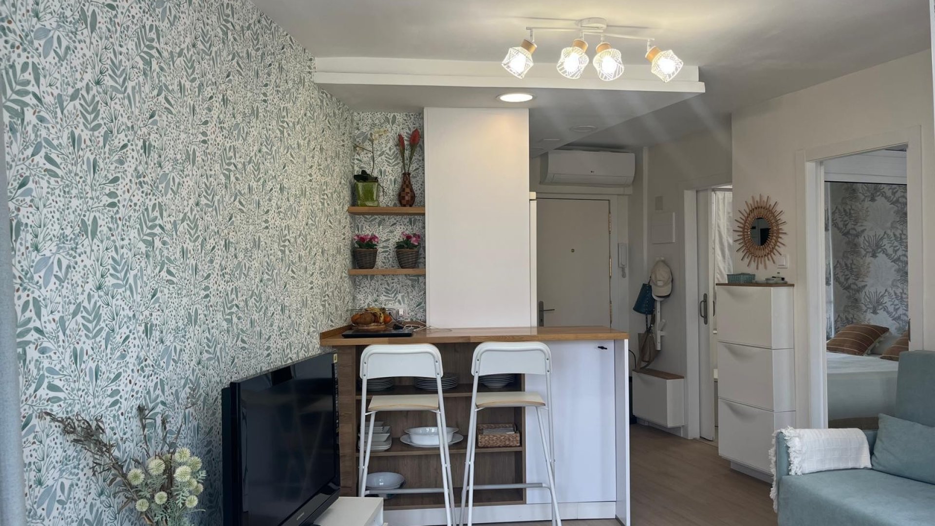 Reventa - Apartamentos -
Benidorm - Levante