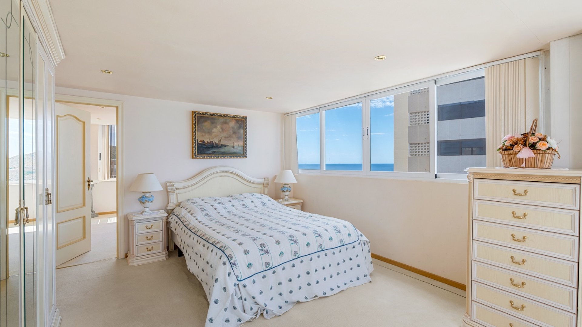 Reventa - Apartamentos -
Benidorm - Levante