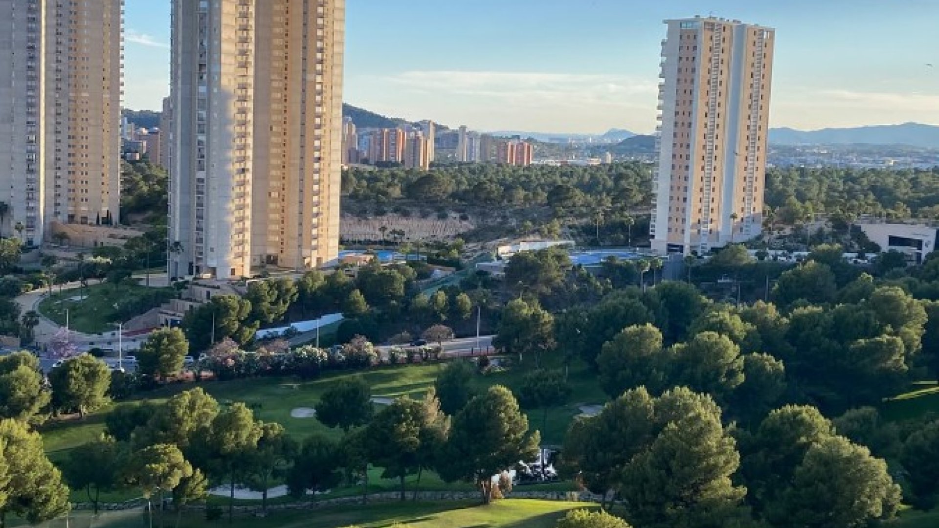 Reventa - Apartamentos -
Benidorm - Playa Poniente